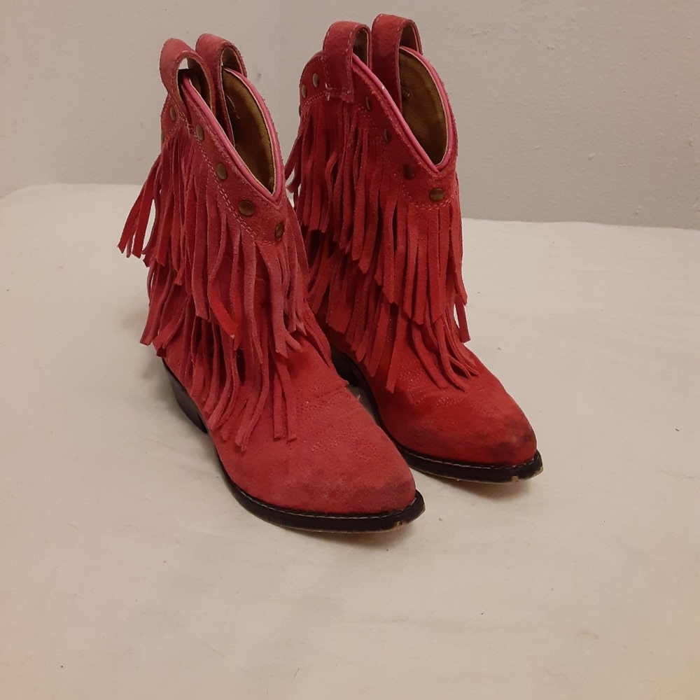 Girls pink cowgirl boots